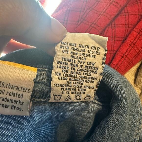 Vintage Looney Tunes Tweety Bird Denim Sleeveless Shirt | 90s Cartoon Tee - Picture 8 of 9